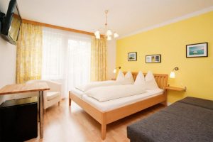 Doppelzimmer mit Terrasse